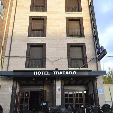 Hotel El Tratado Tordesillas Bagian luar foto