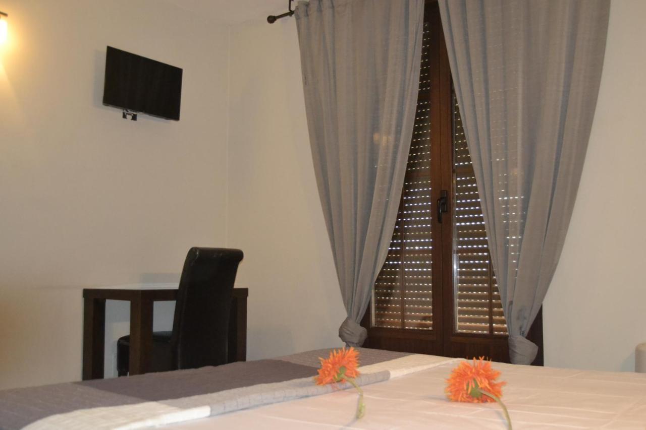 Hotel El Tratado Tordesillas Bagian luar foto