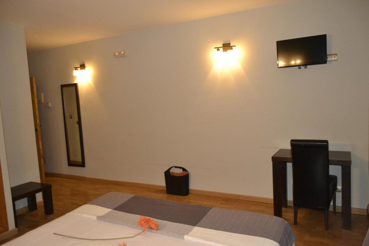 Hotel El Tratado Tordesillas Bagian luar foto