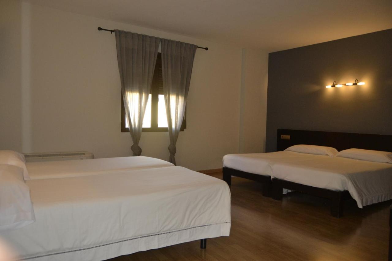 Hotel El Tratado Tordesillas Bagian luar foto